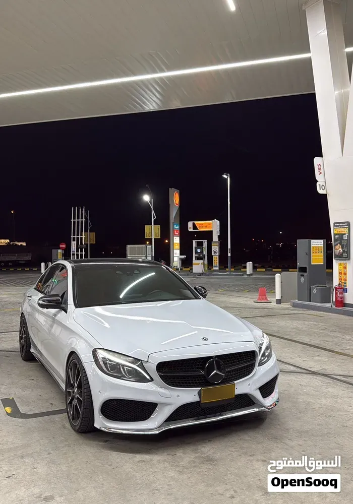 Mercedes-Benz C-Class 2017 photo 2