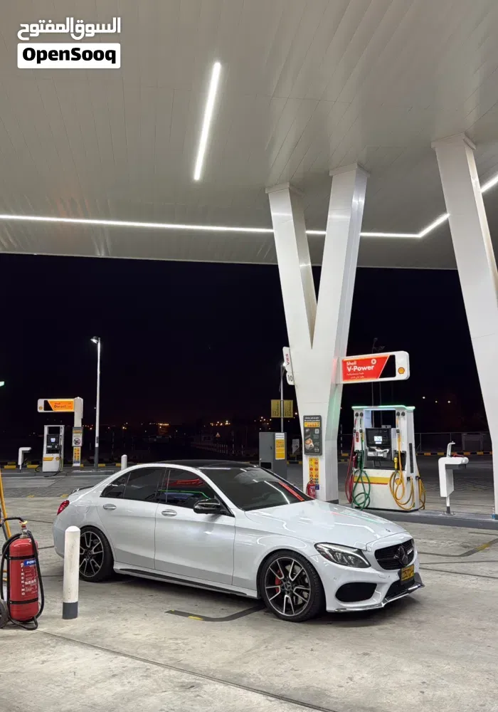 Mercedes-Benz C-Class 2017 photo 3