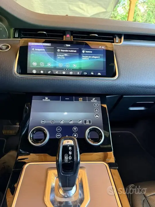 Land Rover Range Rover Evoque 2020 photo 5