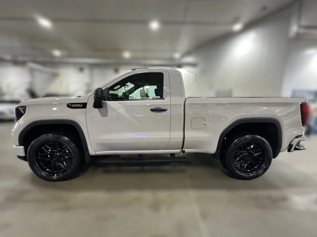 GMC Sierra 1500 2026 photo 2