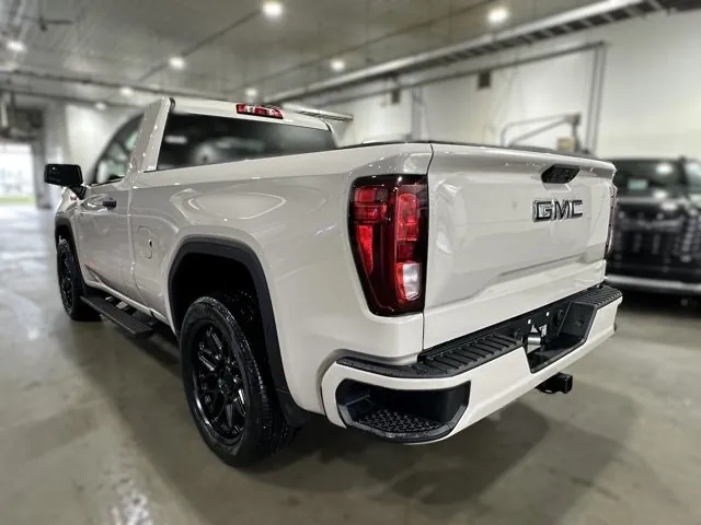 GMC Sierra 1500 2026 photo 3