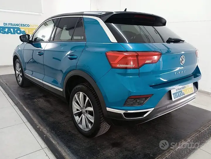 Volkswagen T-Roc 2019 photo 2