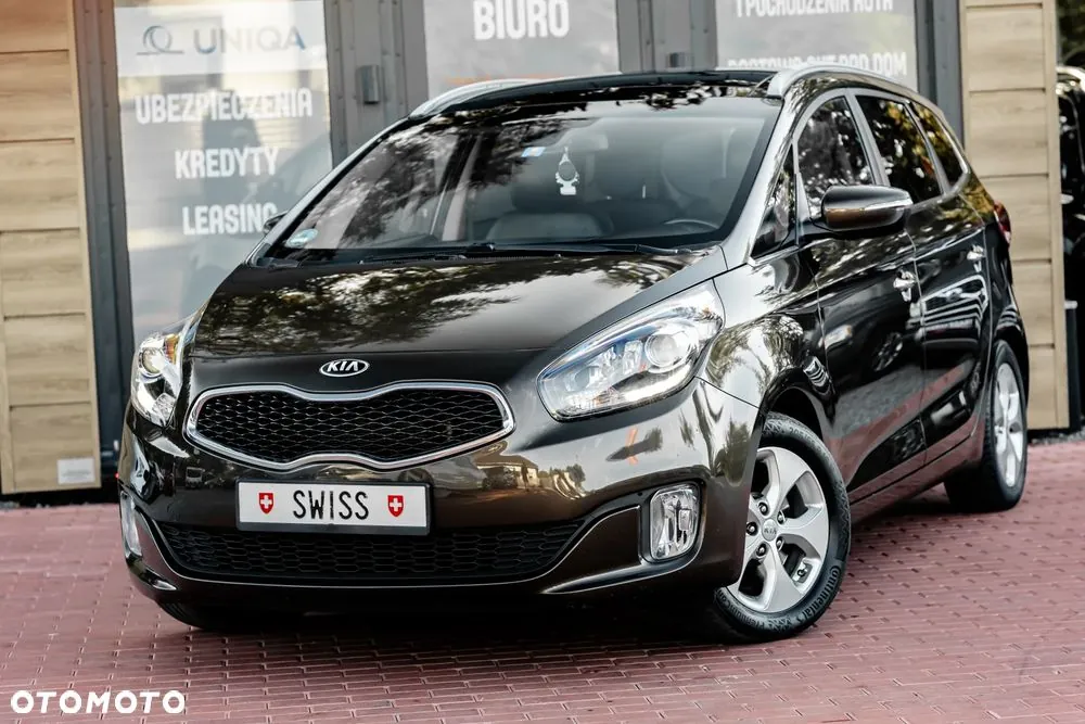 Kia Carens 2017 photo 5