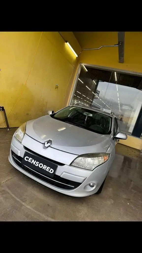Renault Megane 2010 photo 2