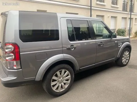 Land Rover Discovery 2012 photo 2
