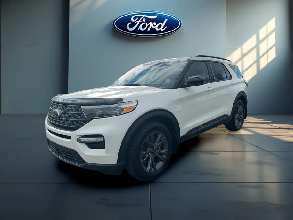 Ford Explorer 2023 photo 2