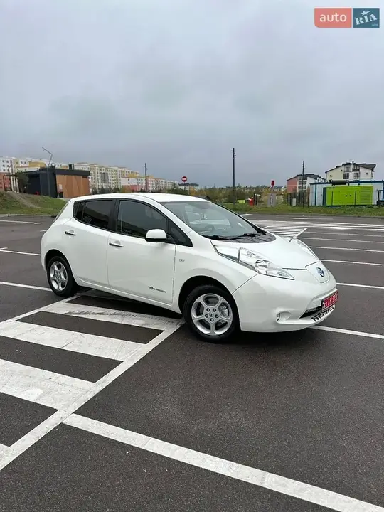 Nissan Leaf 2014 photo 3
