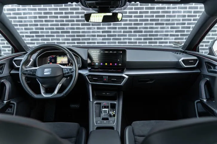 Seat Leon 2023 photo 3
