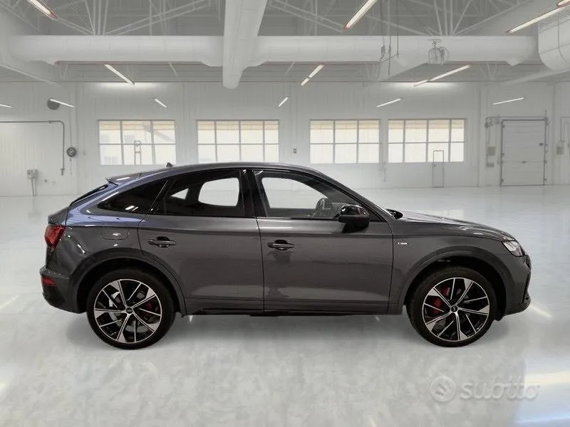 Audi Q5 2024 photo 3