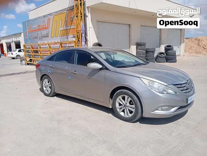 Hyundai Sonata 2011 photo 4