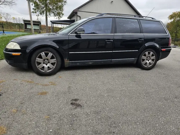 Volkswagen Passat 2005 photo 2