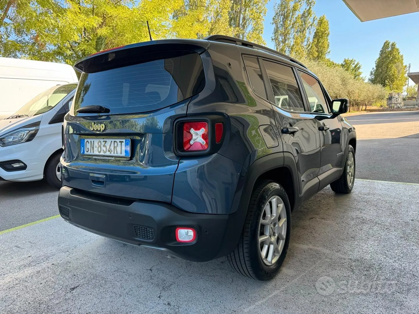 Jeep Renegade 2023 photo 3