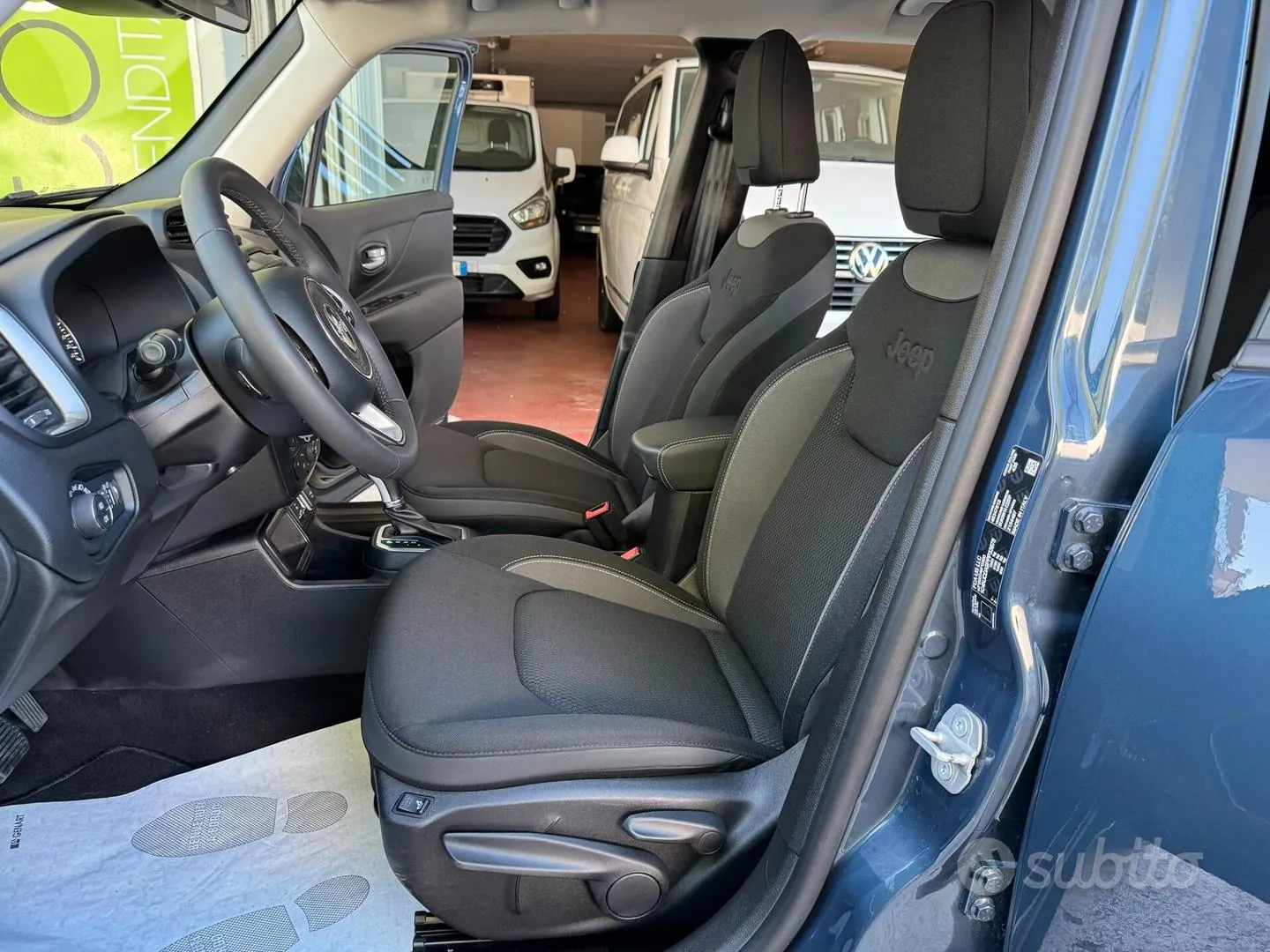 Jeep Renegade 2023 photo 5