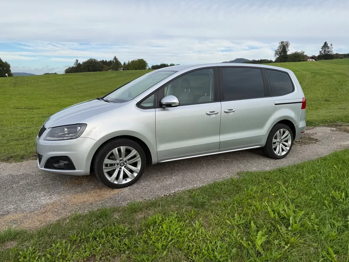 Seat Alhambra 2015 photo 2