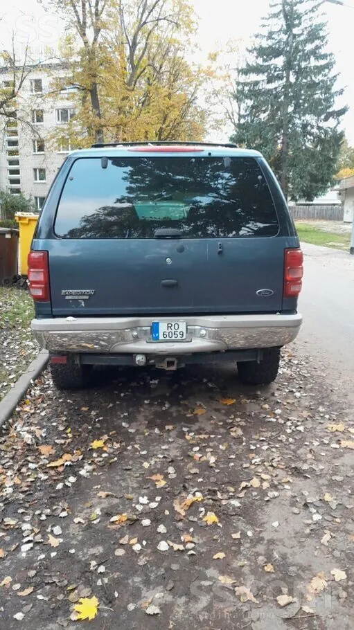 Ford Expedition 1998 photo 2