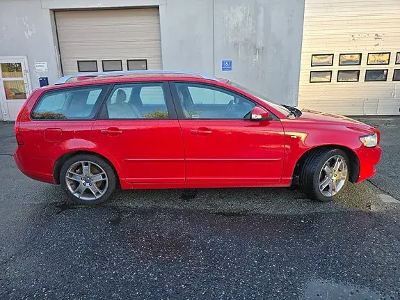 Volvo V50 2009 photo 3