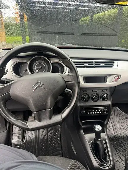 Citroen C3 2010 photo 3