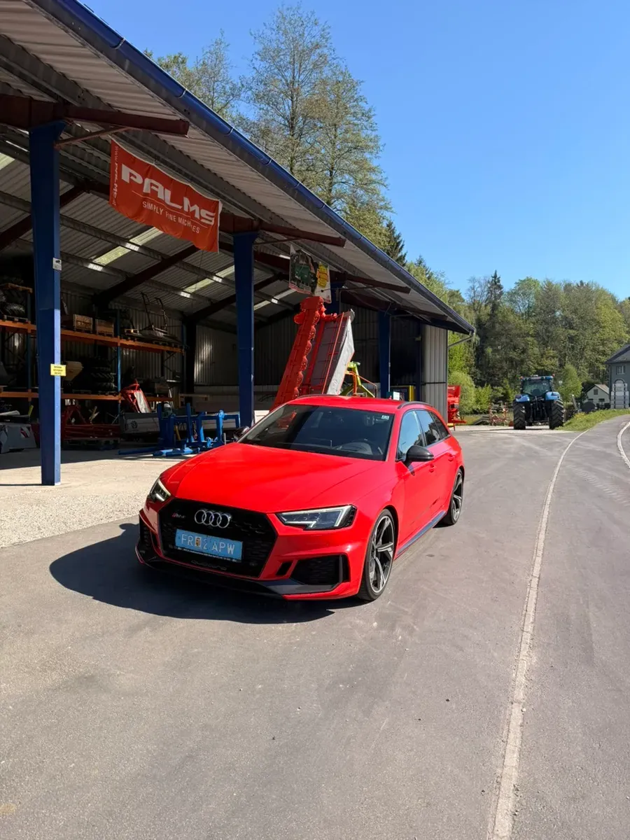 Audi A4 2019 photo 3