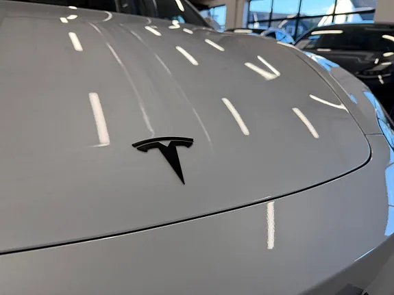 Tesla Model 3 2025 photo 5