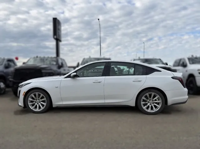 Cadillac Ct5 2021 photo 2