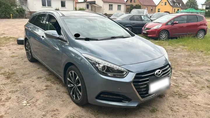 Hyundai I40