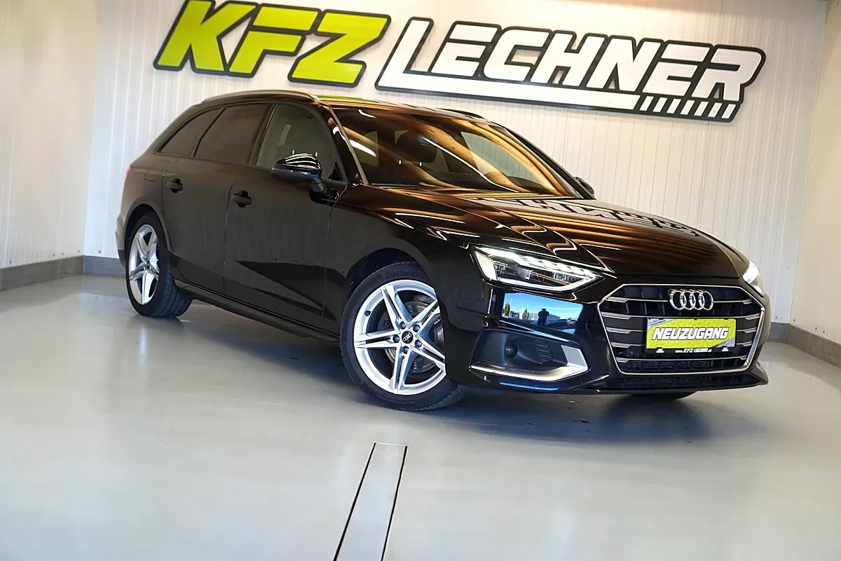 Audi A4 2023 photo 3