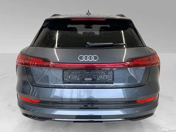 Audi E-Tron 2023 photo 5