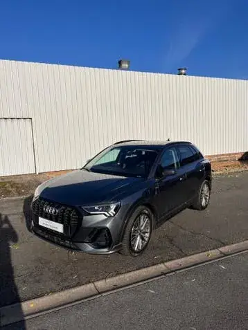 Audi Q3 2021 photo 3