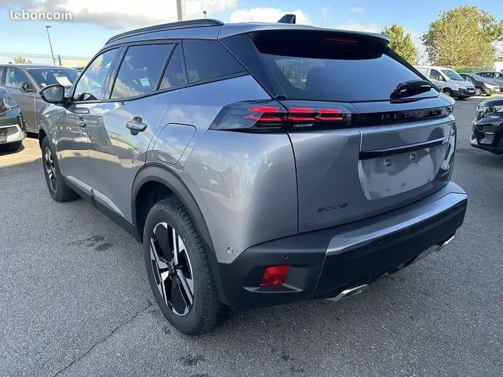 Peugeot 2008 2019 photo 4