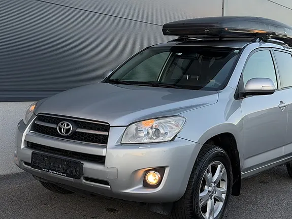 Toyota Rav4 2010 photo 4