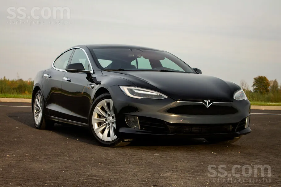 Tesla Model S