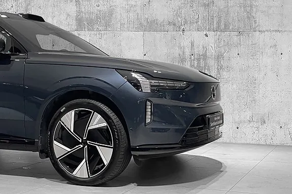 Volvo Ex90 2025 photo 2
