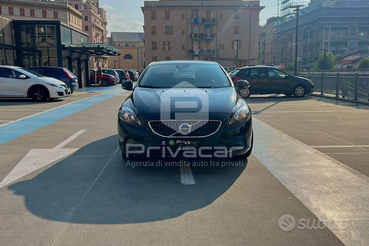Volvo V40 2018 photo 2