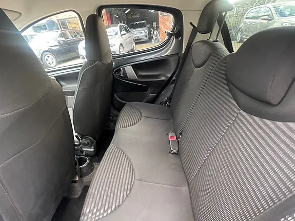 Peugeot 107 2007 photo 5