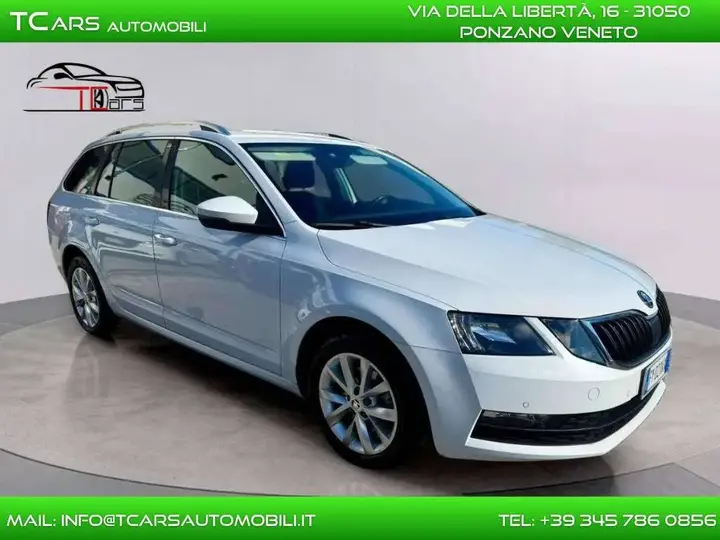 Skoda Octavia 2019 photo 2