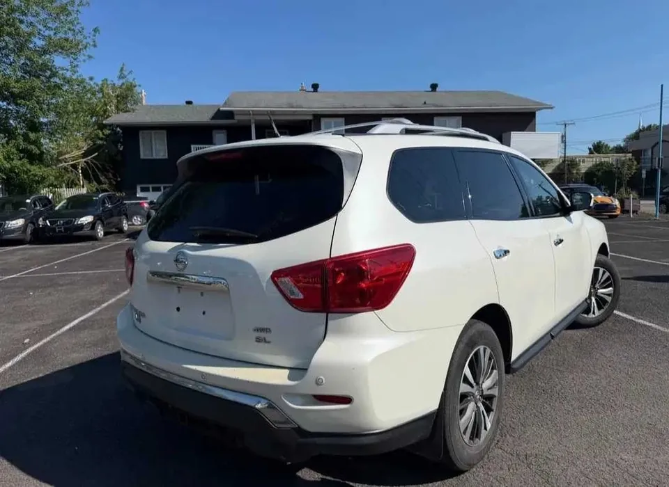Nissan Pathfinder 2017 photo 3