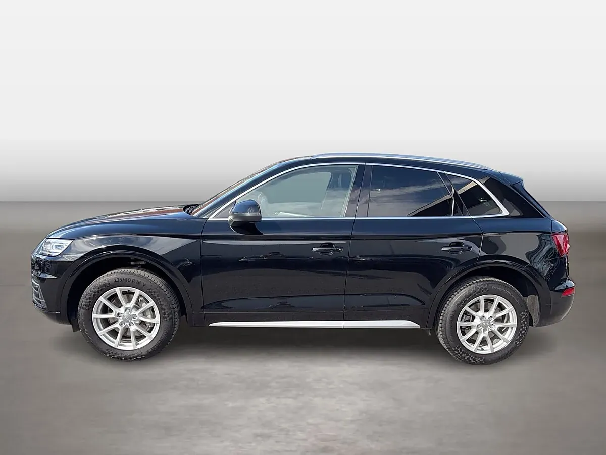 Audi Q5 2017 photo 2