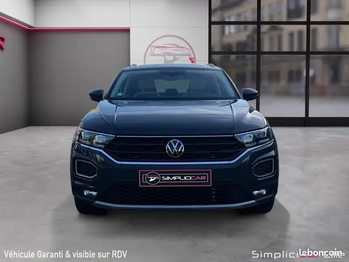 Volkswagen T-Roc 2021 photo 2