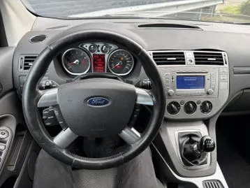 Ford Kuga 2011 photo 3