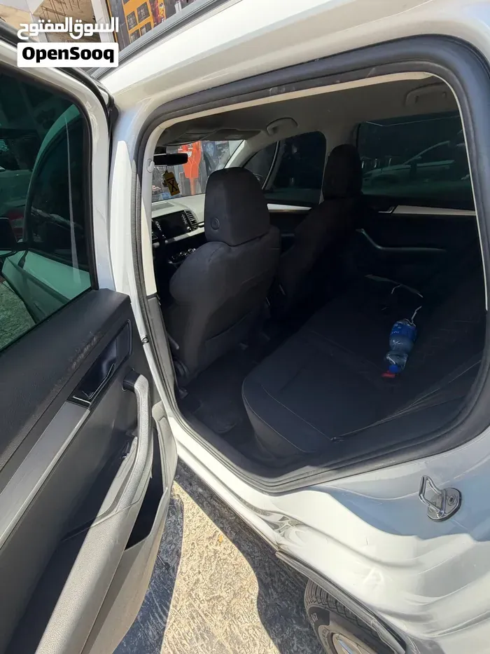 Skoda Karoq 2021 photo 3
