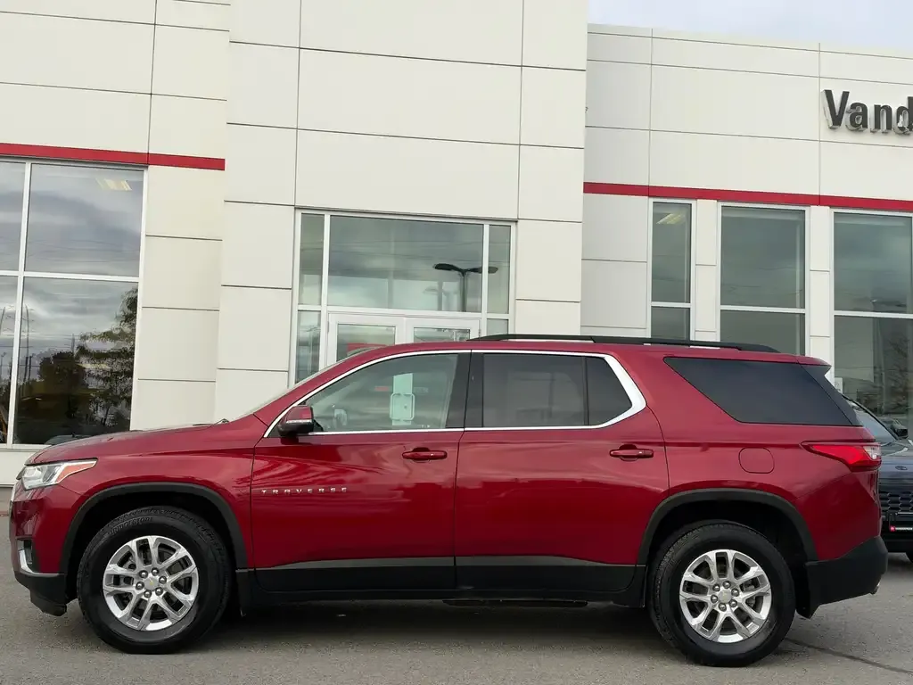 Chevrolet Traverse 2021 photo 4