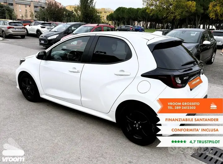 Toyota Yaris 2023 photo 3