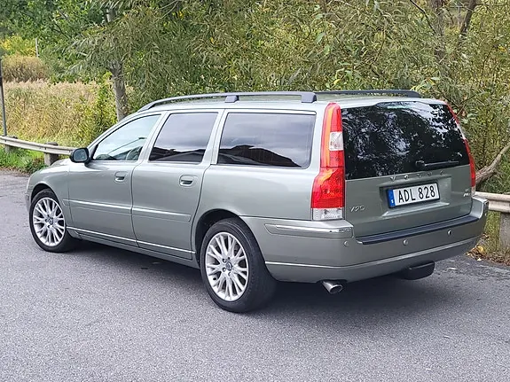 Volvo V70 2007 photo 4
