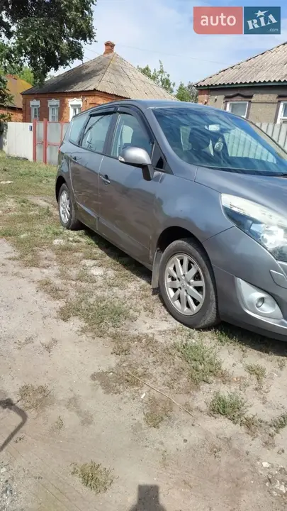 Renault Scenic 2009 photo 4