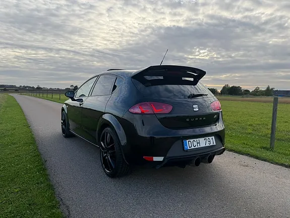 Seat Leon 2013 photo 3