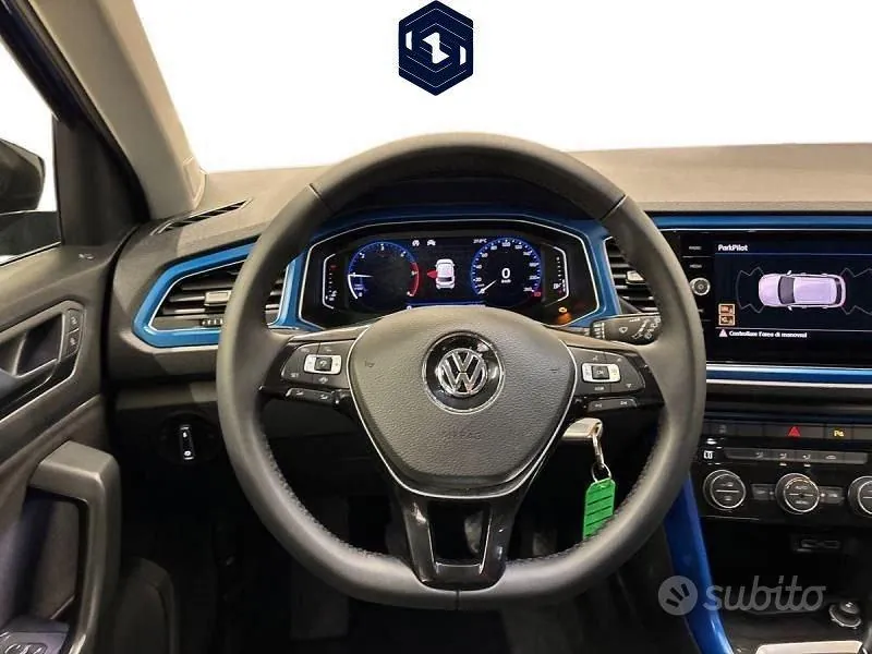 Volkswagen T-Roc 2020 photo 3