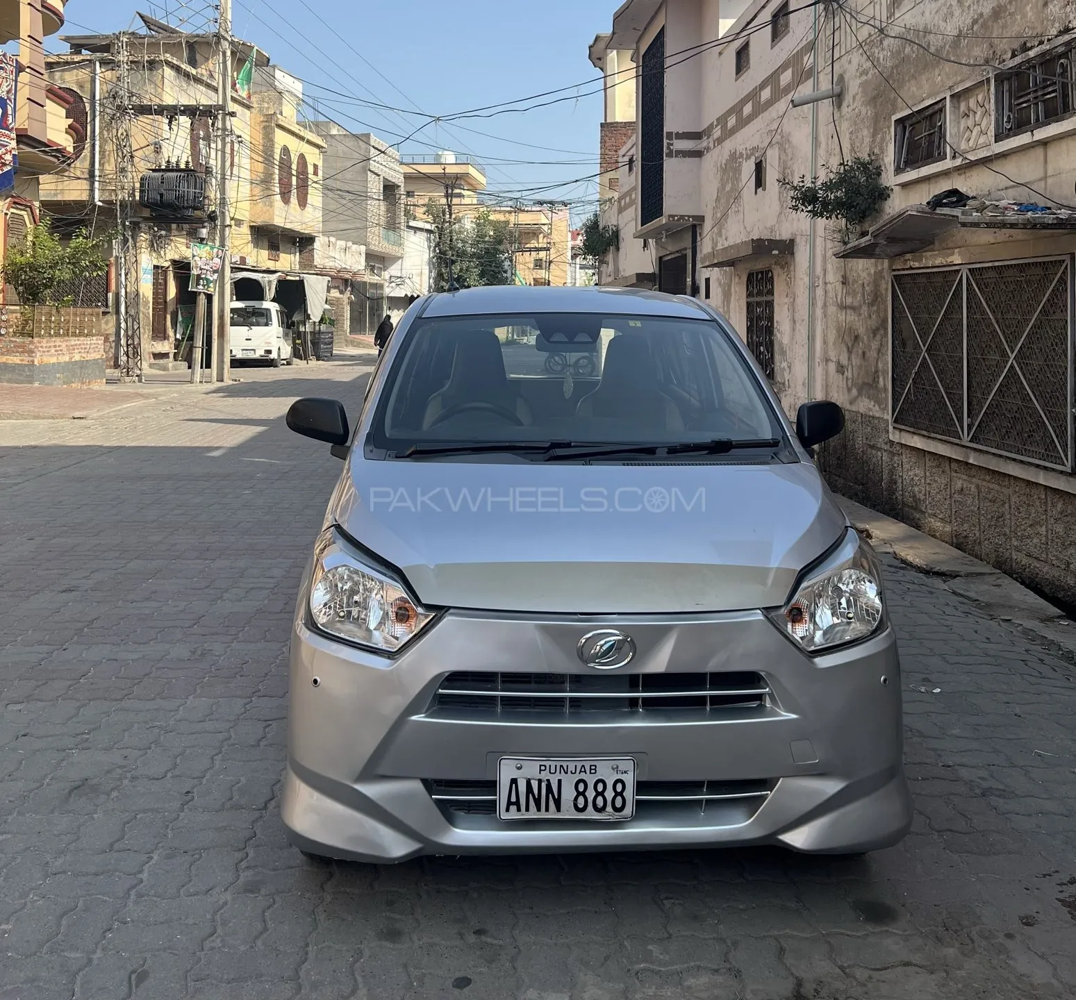 Daihatsu Mira