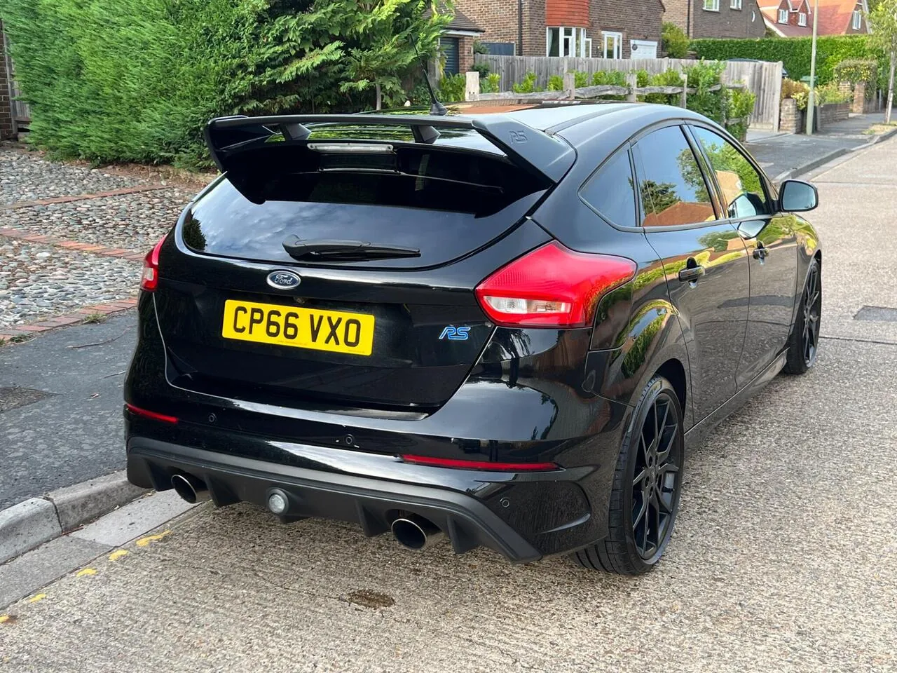 Ford Focus Rs 2017 photo 2