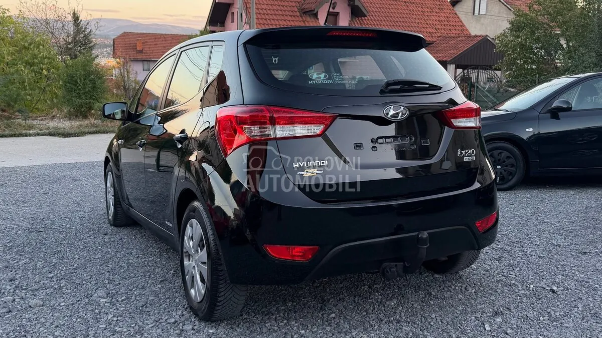 Hyundai Ix20 2012 photo 2