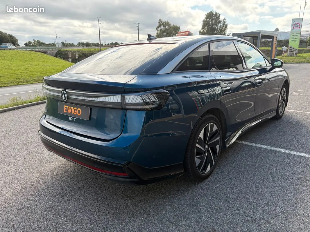 Volkswagen Id.7 2025 photo 3